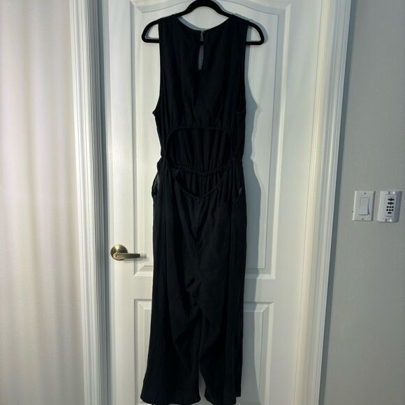 Universal Thread Black Jumpsuit NWT Size XXL - Picture 7 of 7